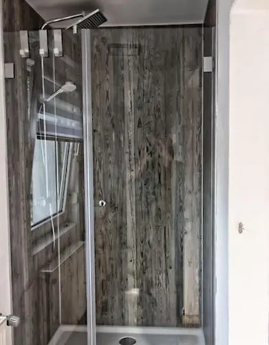 Apartamento Bei Wolff - Ihr Zuhause Auf Zeit Im Westerwald Pracht